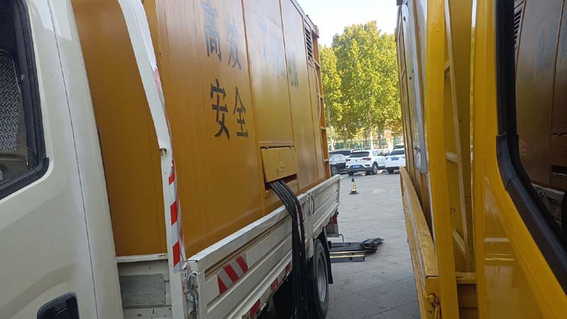 武邑如何判断柴油发电机组和UPS电源的切换时间是否符合要求？